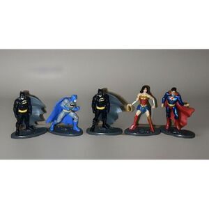 Justice League DC Toys 3"Cake Figures Wonder Woman Superman Aquaman Joker  Flash